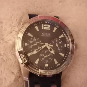 GUESS watch